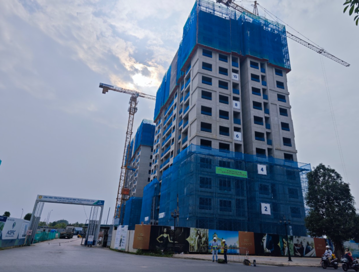 Công trình: Tổng thầu thi công tòa R16 – Lô B1 CT02, phân khu 1